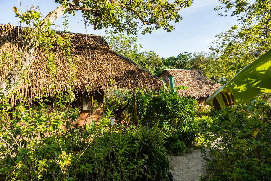 Rabbit Bungalow Koh Phayam Exterior foto